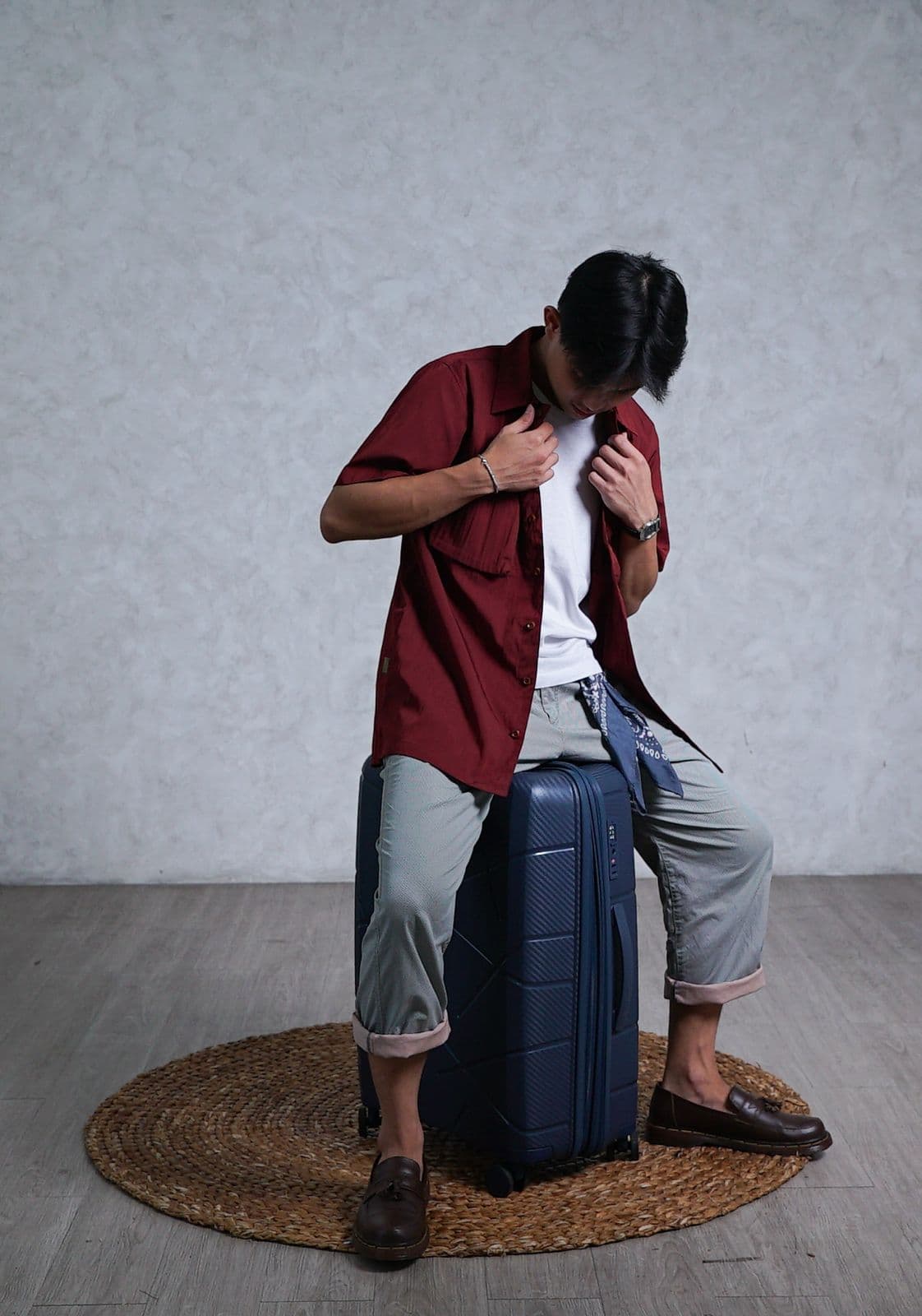 Kemeja Lengan Pendek — gambar 3